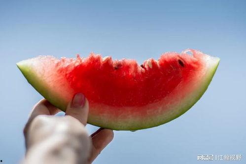 怎么爆料最容易吃瓜,轻松成为吃瓜群众的幕后推手