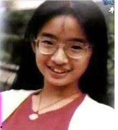 明星网红悲惨童年,揭秘明星网红悲惨童年经历