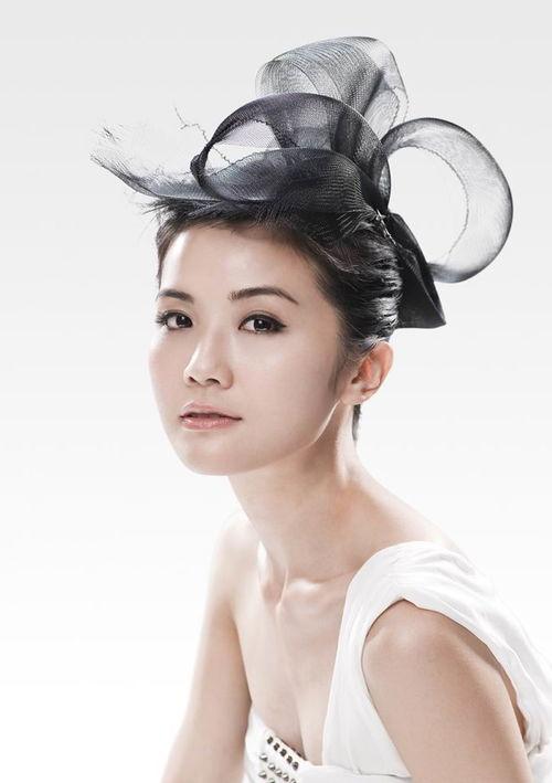 明星网红唐艺,从网红到明星的蜕变之路