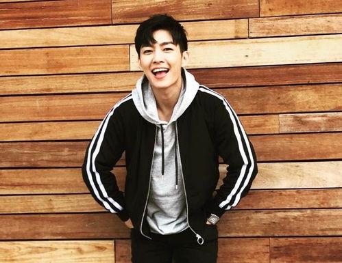 炎亚纶今日必吃的瓜,揭秘明星背后的故事